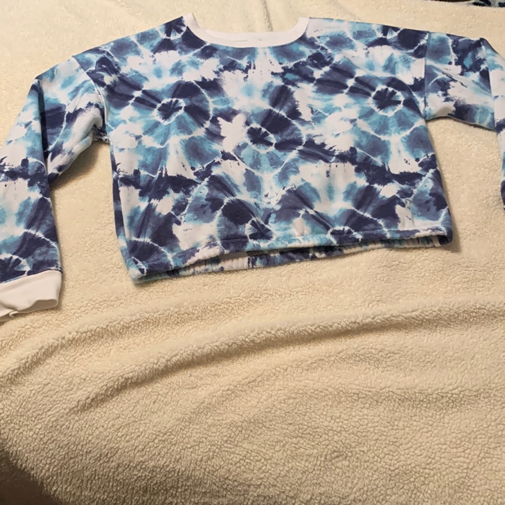 Old Navy blue tye dye crop sweater kids XL